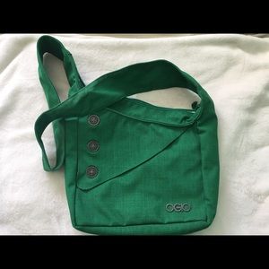 OGIO Brooklyn Green Tablet padded crossbody bag
